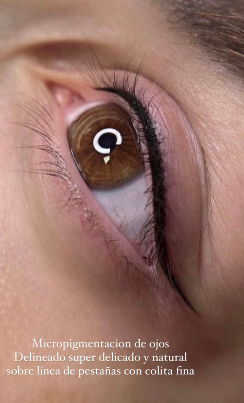 Delineado de Ojos - Servicio Profesional
